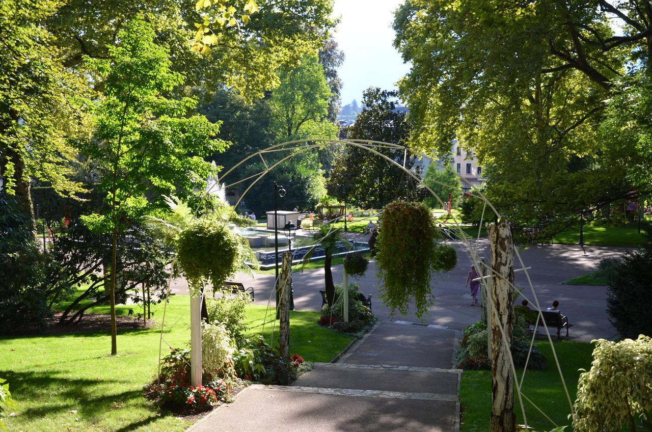 Hotel Des Bains Aix-les-Bains Eksteriør billede